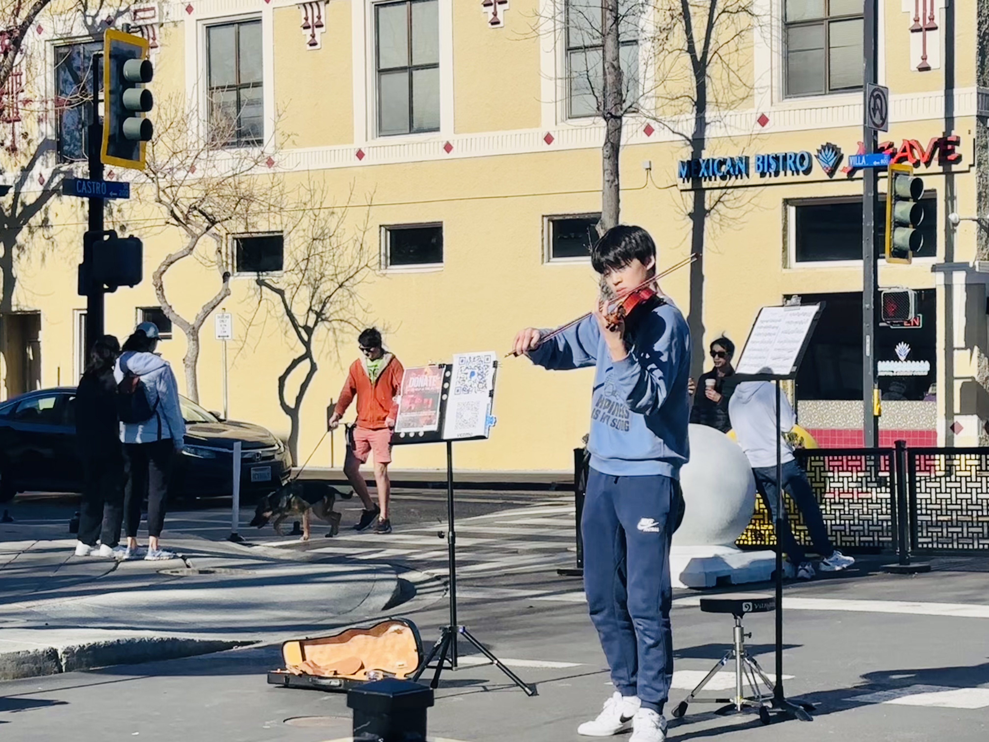 Violin performance for seniors